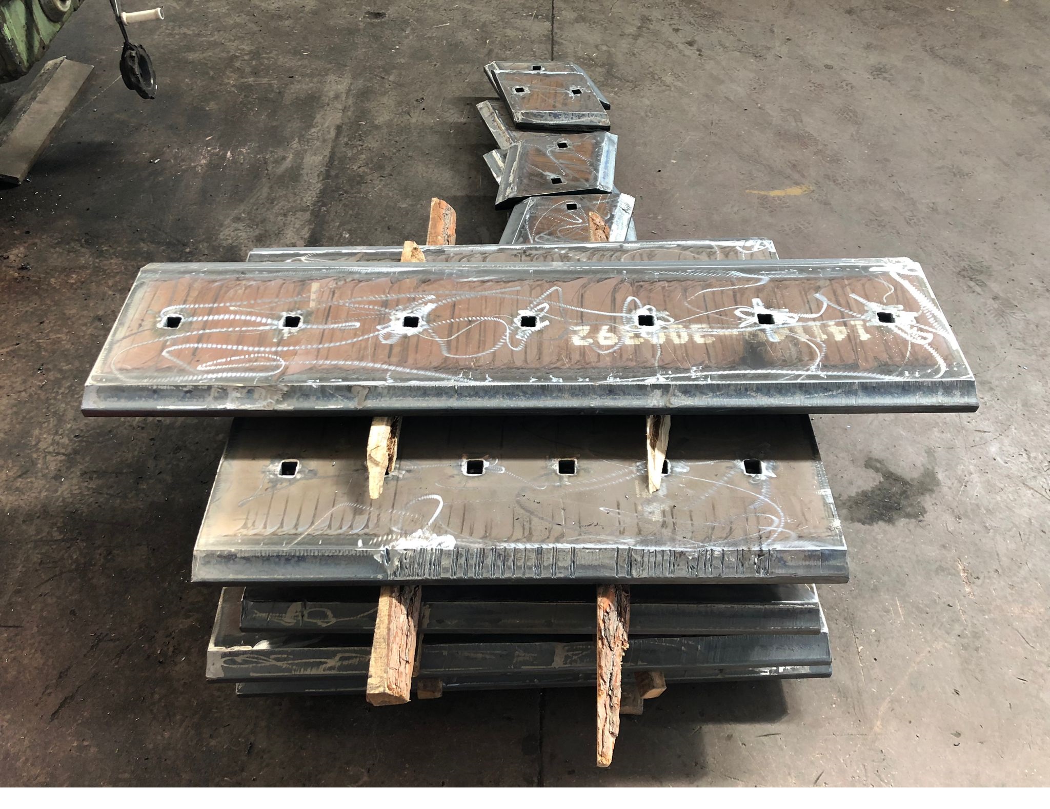 İş Makinası Bıçağı